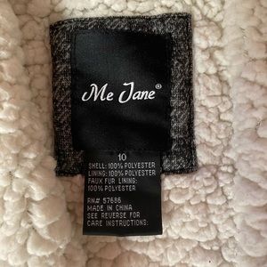 Girls sweater